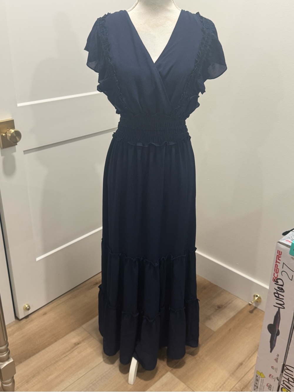 Max Studio London Navy dress Sz. L